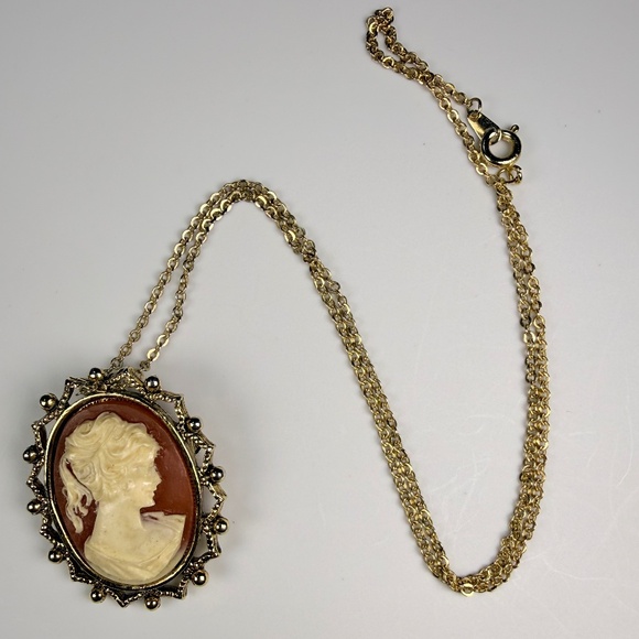 Cameo Brooch/Necklace and Earrings - Picture 7 of 14